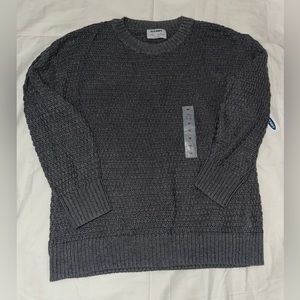 Women’s knitted sweater